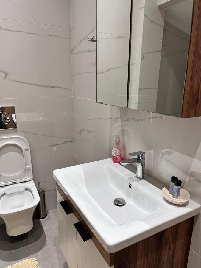 Kontis' Furnished Apartment Lutráki Kültér fotó